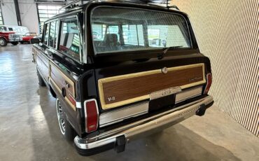 Jeep-Wagoneer-1989-SUV-12