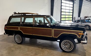 Jeep-Wagoneer-1989-SUV-17