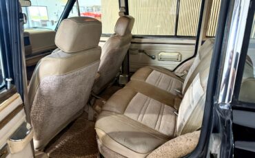 Jeep-Wagoneer-1989-SUV-36