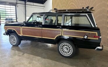Jeep-Wagoneer-1989-SUV-9