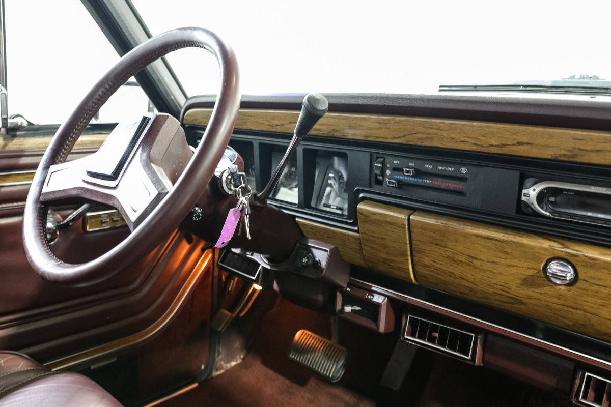 Jeep-Wagoneer-1989-Station-Wagon-20