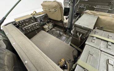 Jeep-Willys-1952-Olive-Drab-Olive-9