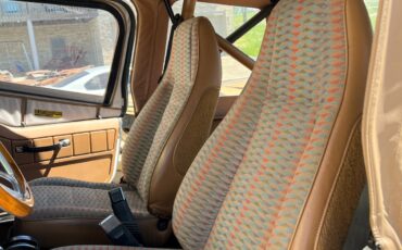 Jeep-Wrangler-1987-SUV-2