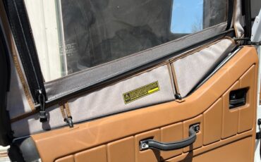 Jeep-Wrangler-1987-SUV-3