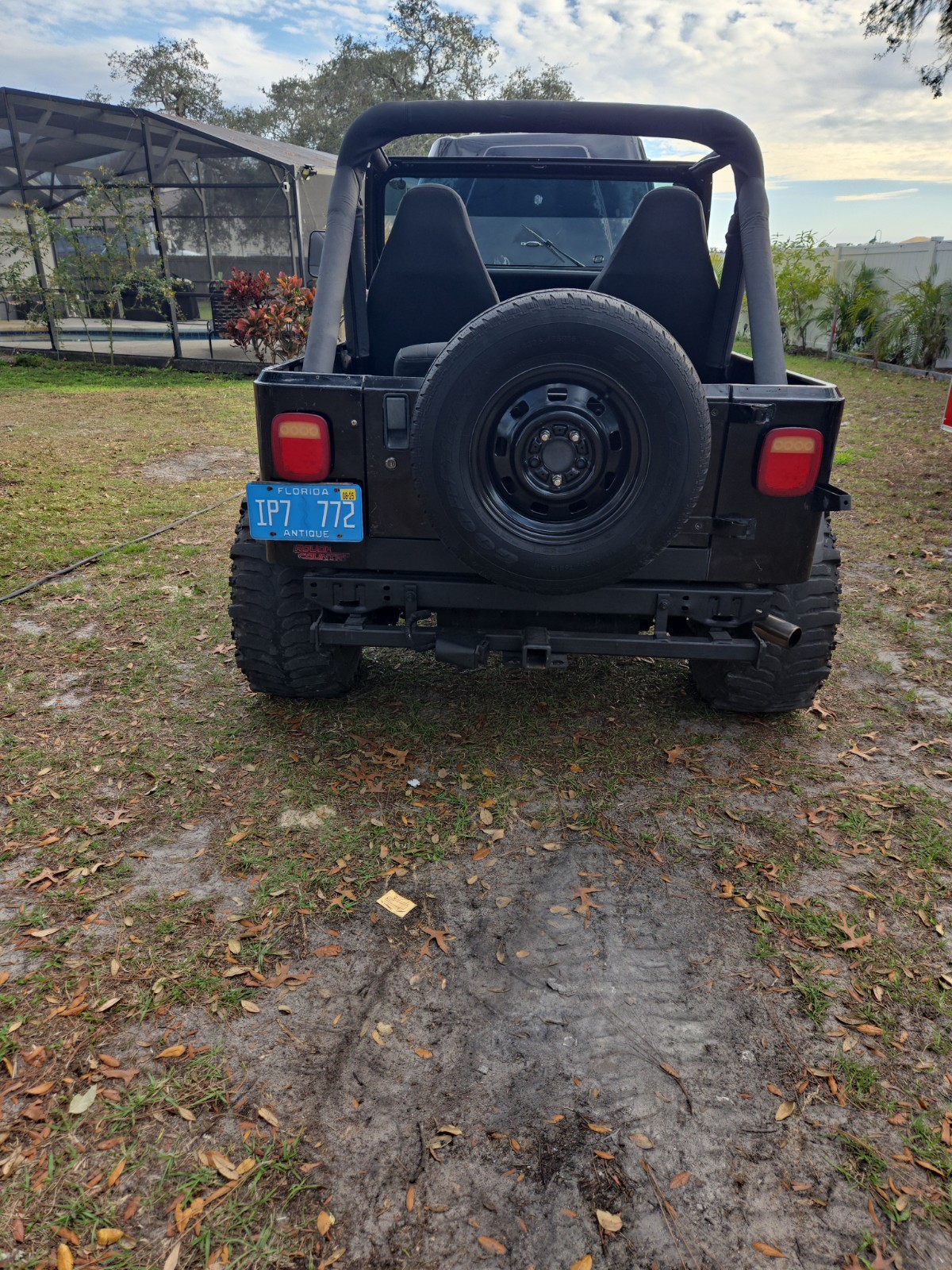 Jeep-Wrangler-1988-SUV-10