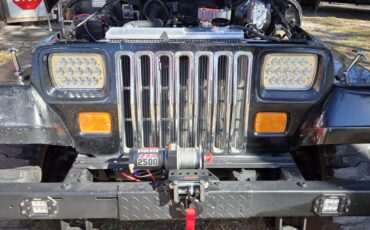 Jeep-Wrangler-1988-SUV-16