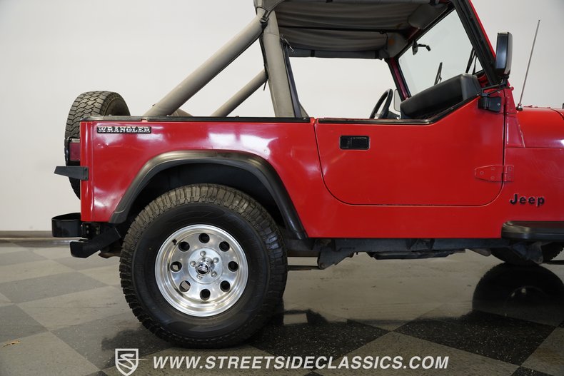 Jeep-Wrangler-1989-Bright-red-Tan-2