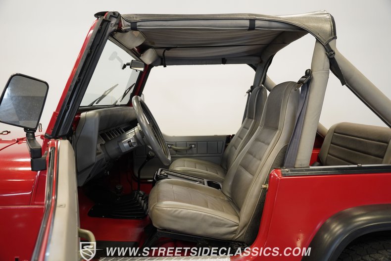 Jeep-Wrangler-1989-Bright-red-Tan-9