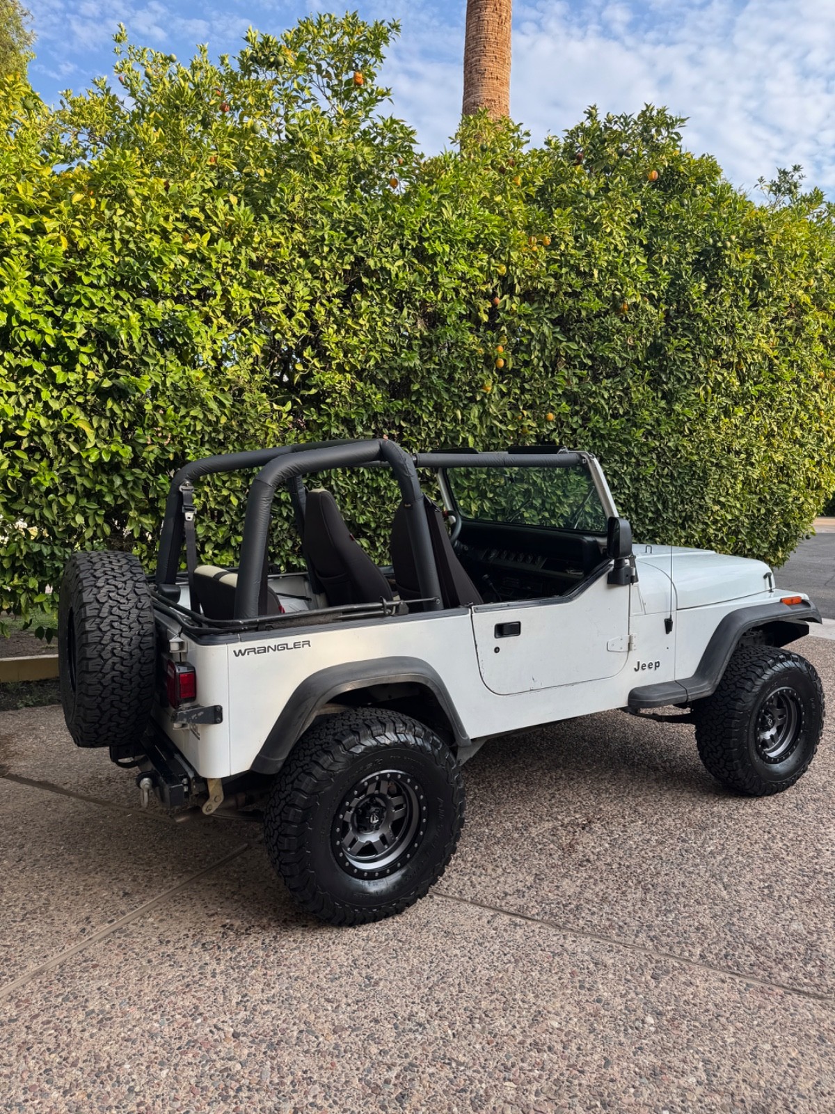 Jeep-Wrangler-1992-2