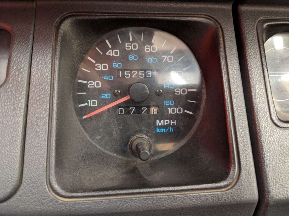 Jeep-Wrangler-1993-13