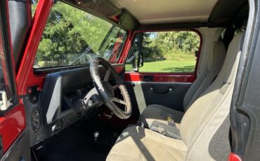 Jeep-Wrangler-1994-SUV-11