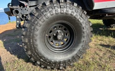 Jeep-Wrangler-1994-SUV-4