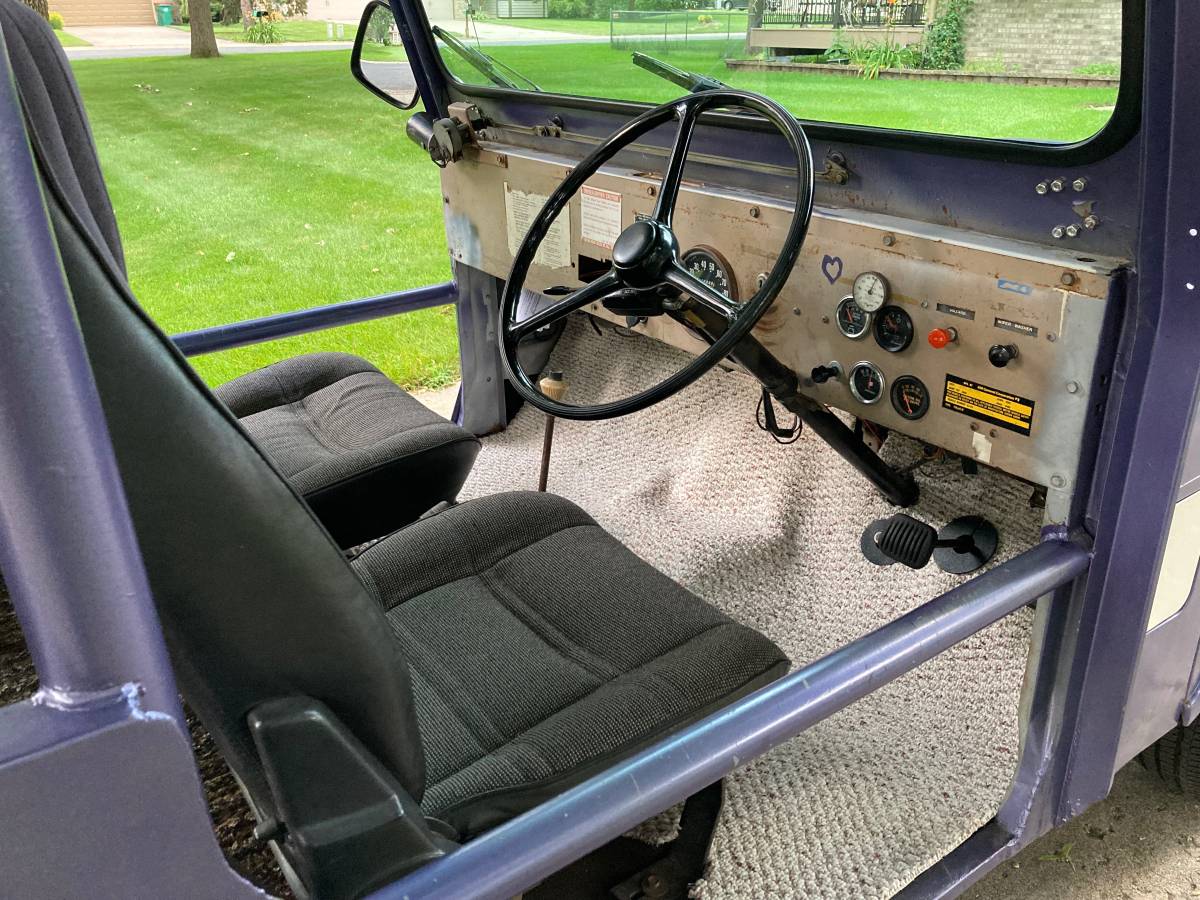 Jeep-am-general-1974-purple-15