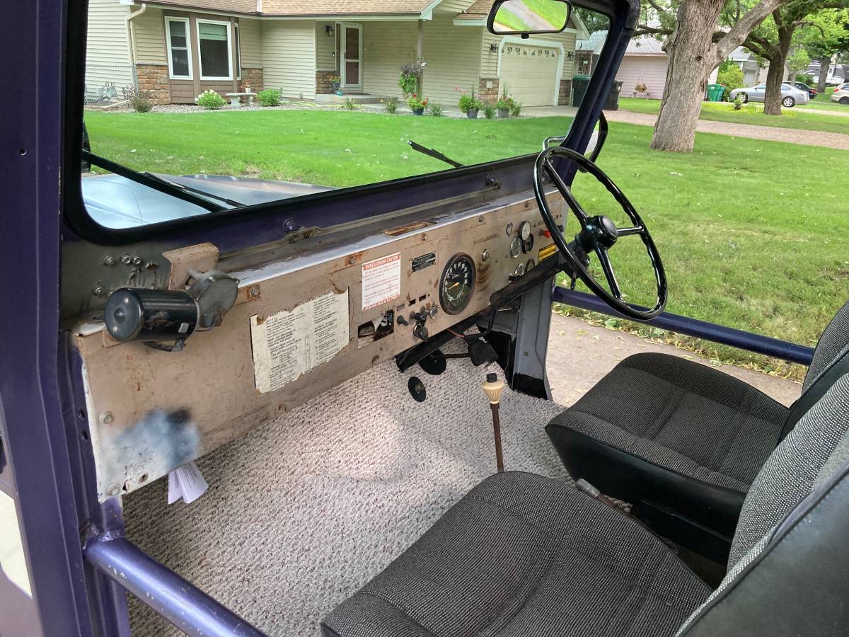 Jeep-am-general-1974-purple-23