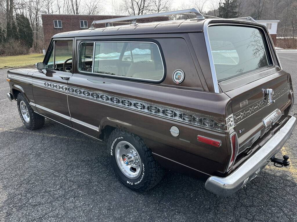 Jeep-cherokee-1979-brown-17