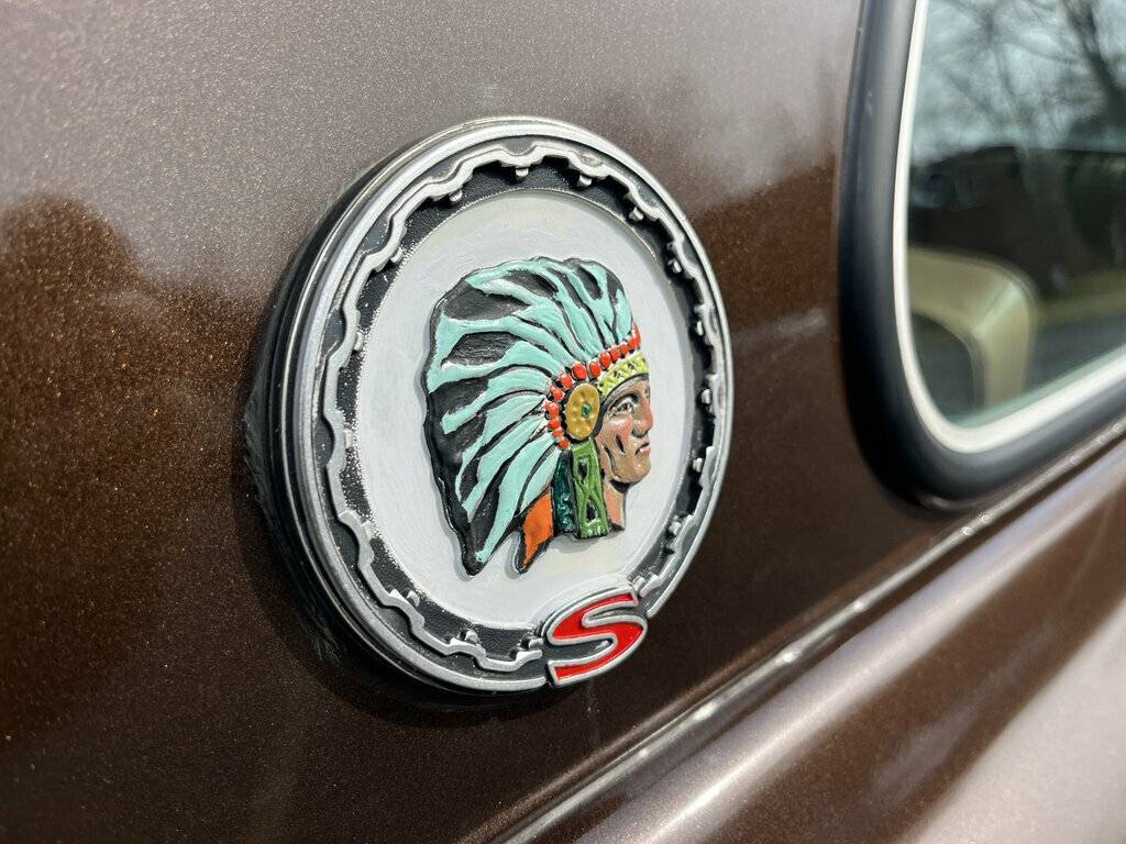 Jeep-cherokee-1979-brown-9