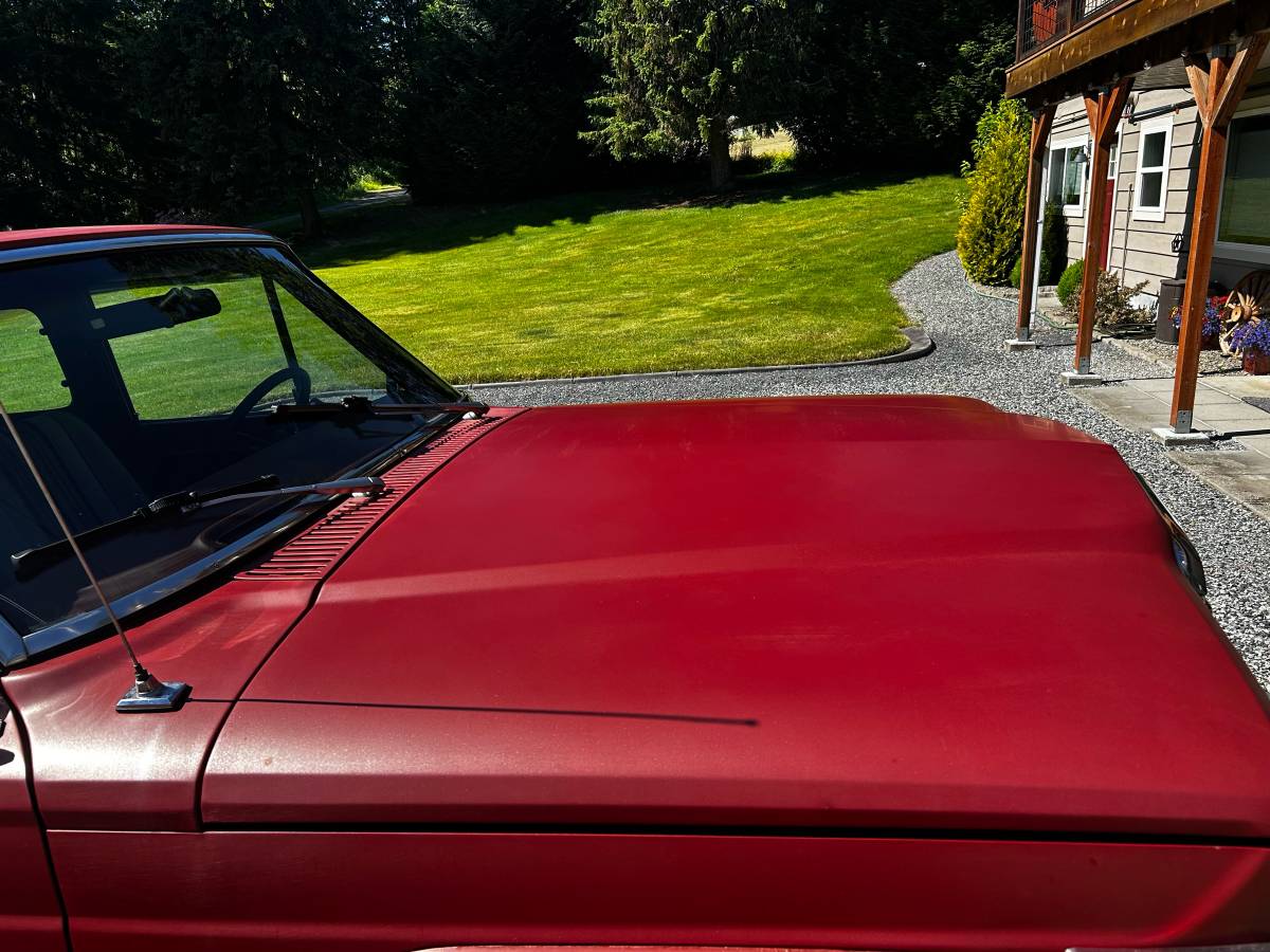 Jeep-cherokee-1979-red-12