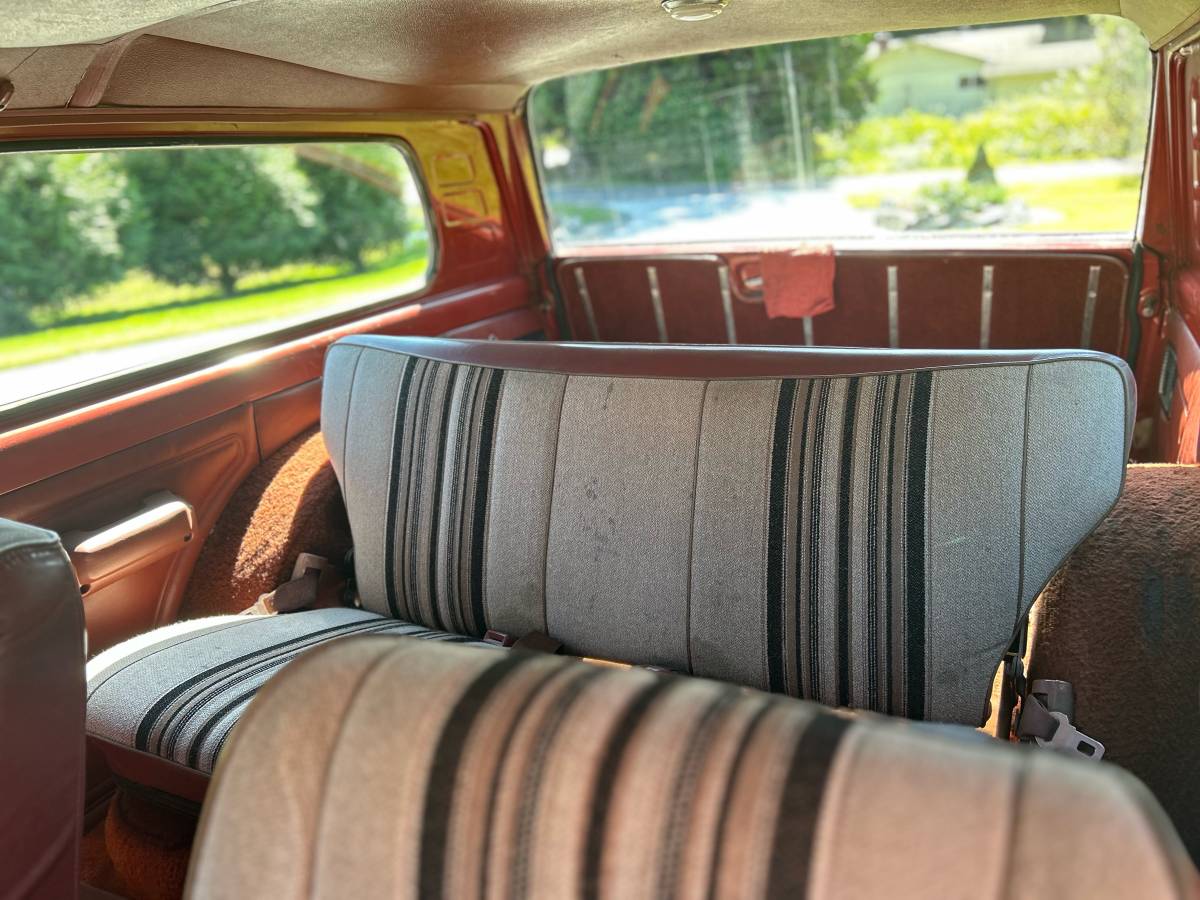 Jeep-cherokee-1979-red-7