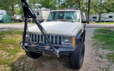 Jeep-cherokee-1987-11