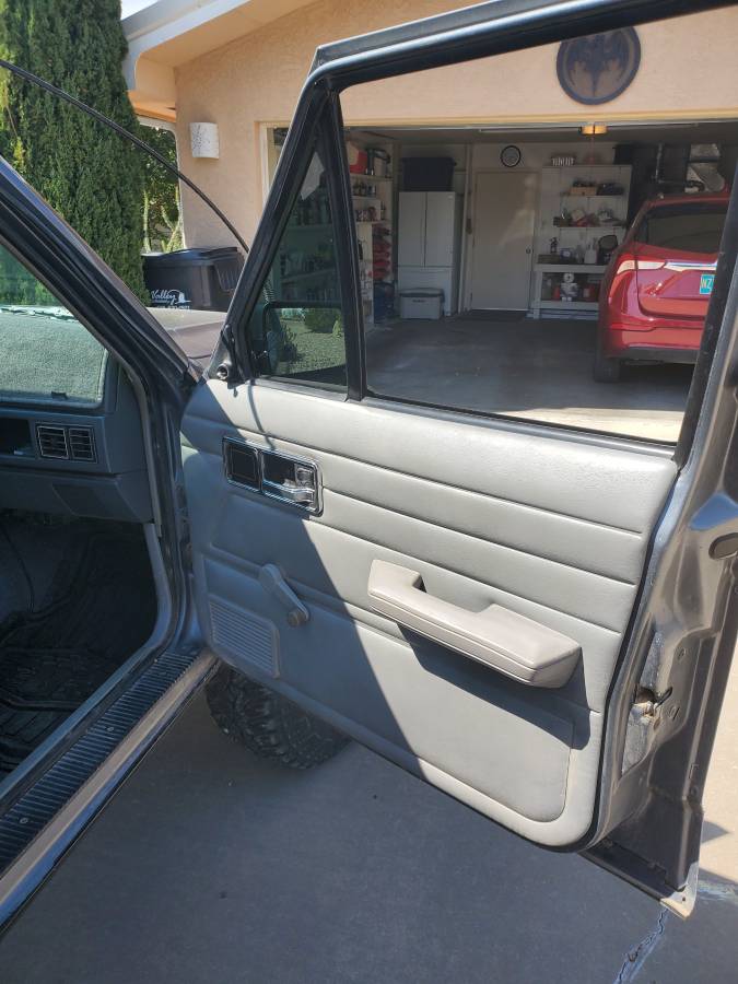 Jeep-cherokee-1991-9