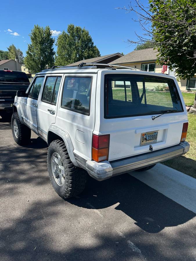 Jeep-cherokee-1992-white-4