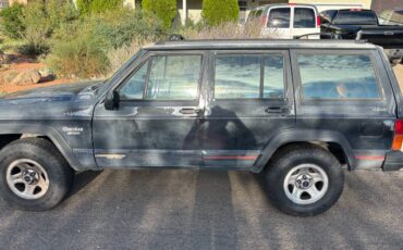 Jeep-cherokee-1993-black-2