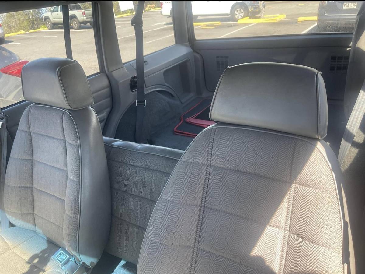 Jeep-cherokee-1993-grey-2