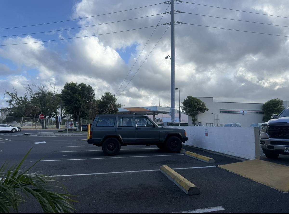 Jeep-cherokee-1993-grey-4
