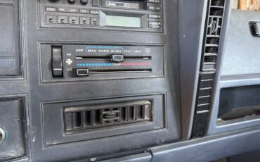 Jeep-cherokee-1993-red-7