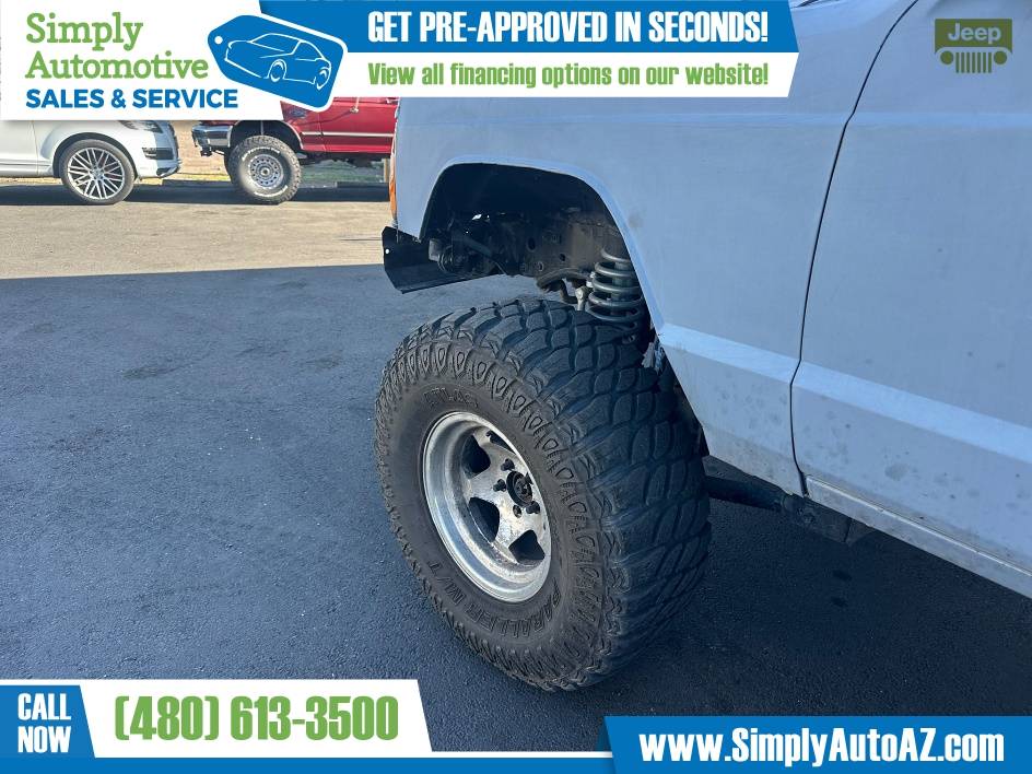 Jeep-cherokee-4.0l-4x4-1993-12