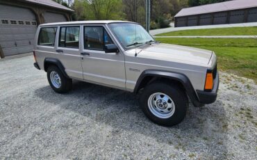 Jeep-cherokee-4x4-1995-brown-2