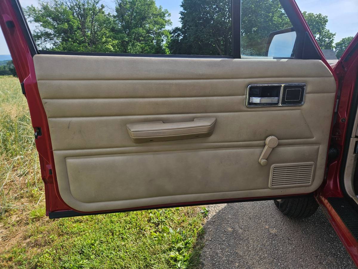 Jeep-cherokee-base-1992-red-10