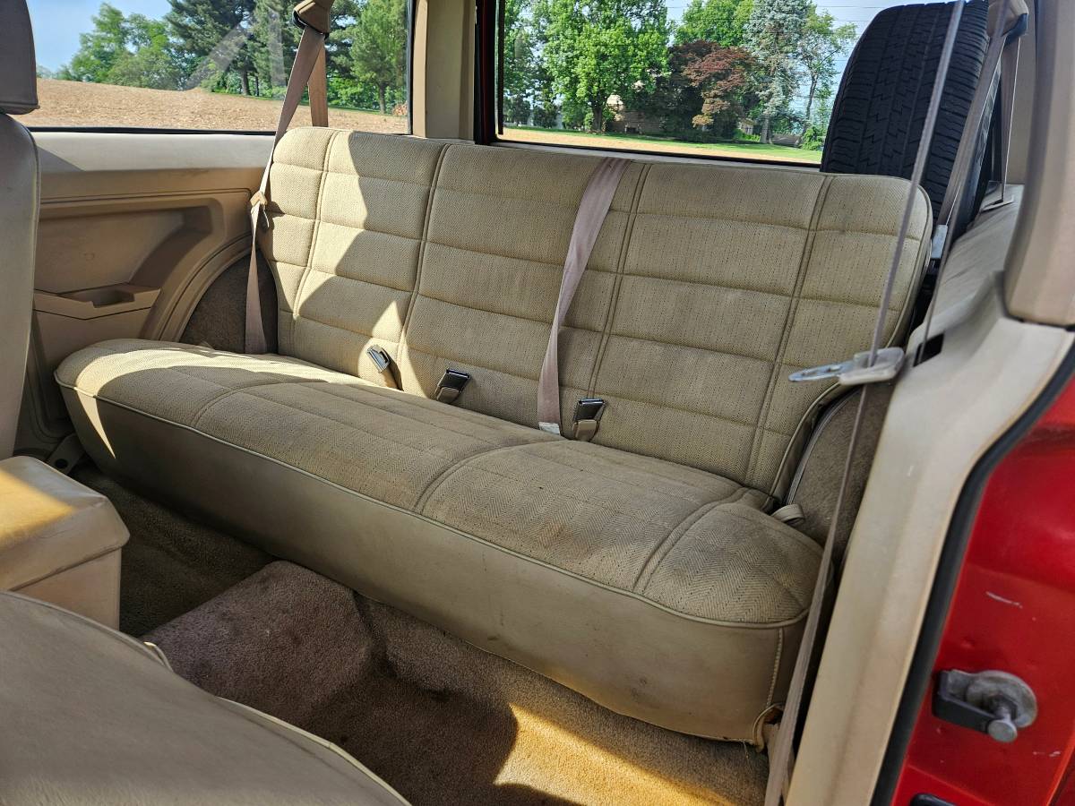 Jeep-cherokee-base-1992-red-12