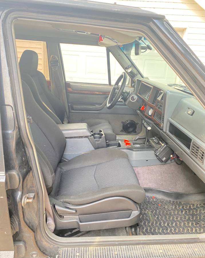 Jeep-cherokee-country-1995-black-10