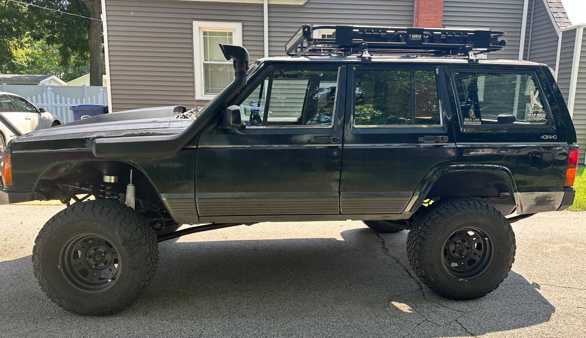 Jeep-cherokee-country-1995-black-2