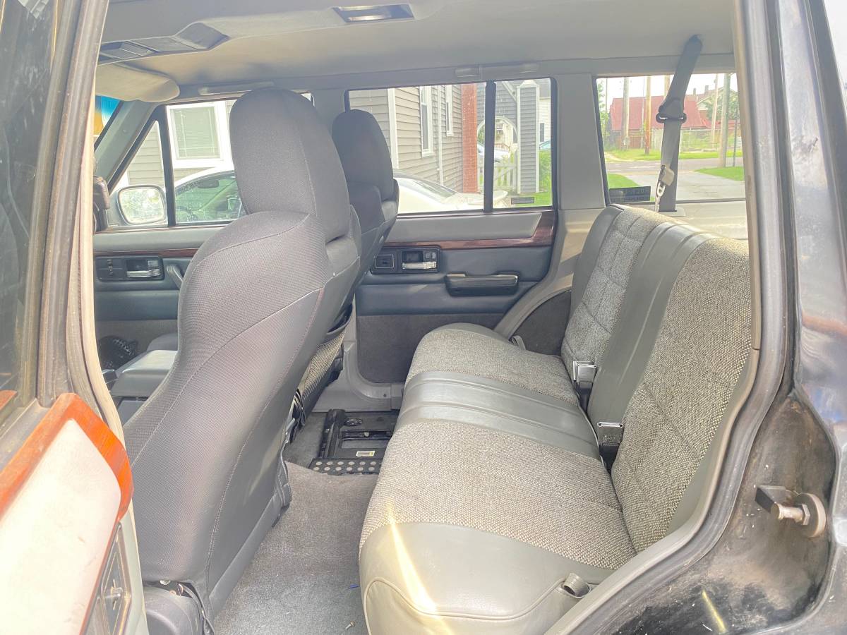 Jeep-cherokee-country-1995-black-7