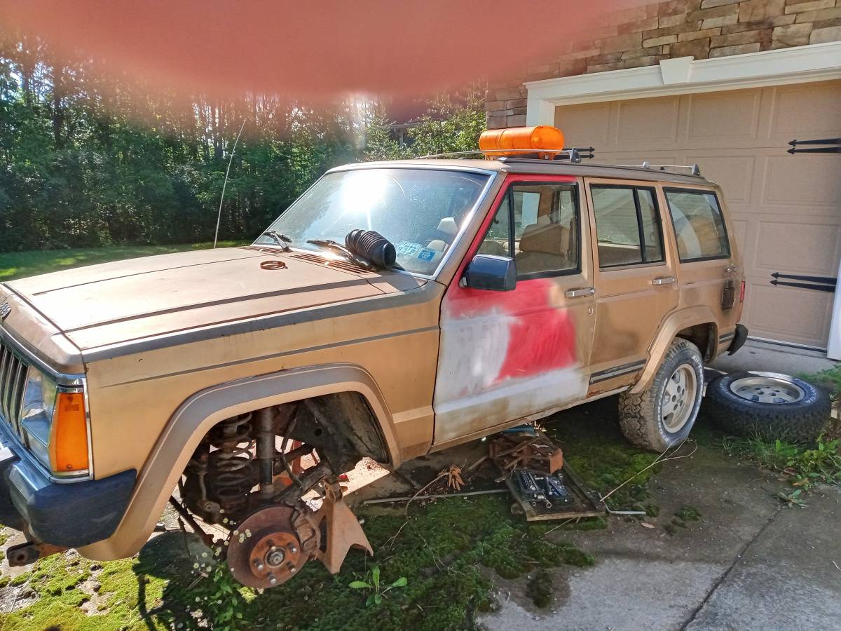 Jeep-cherokee-laredo-1987-1