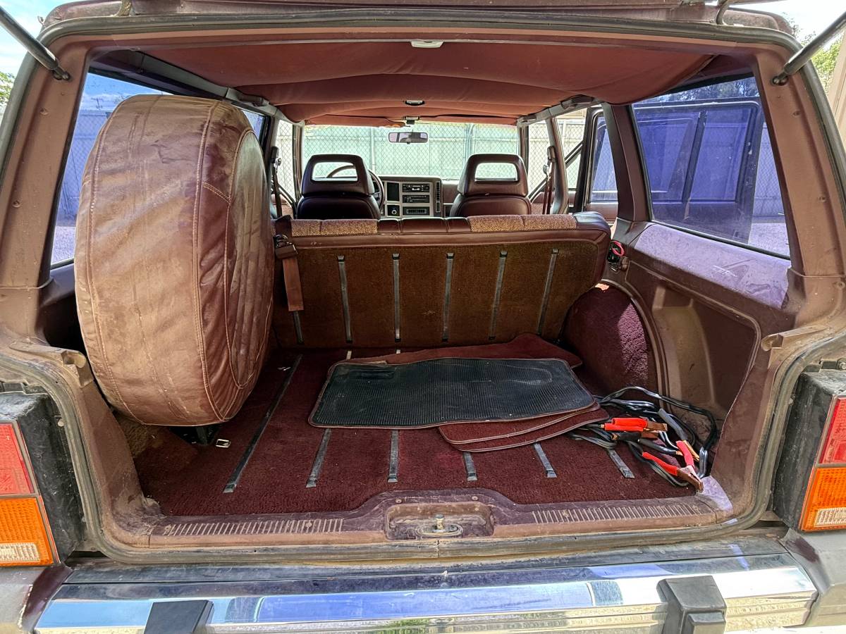 Jeep-cherokee-laredo-1989-10