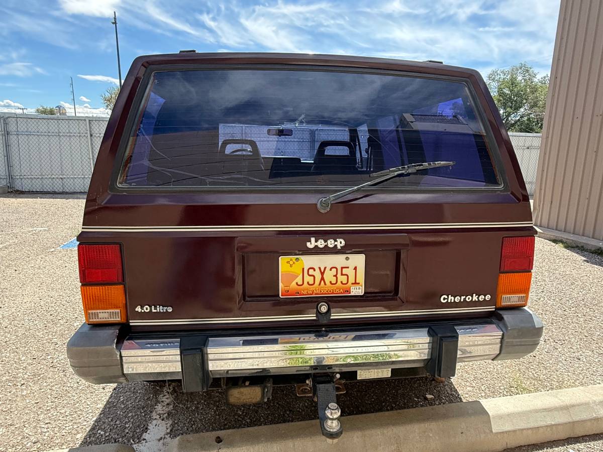 Jeep-cherokee-laredo-1989-3