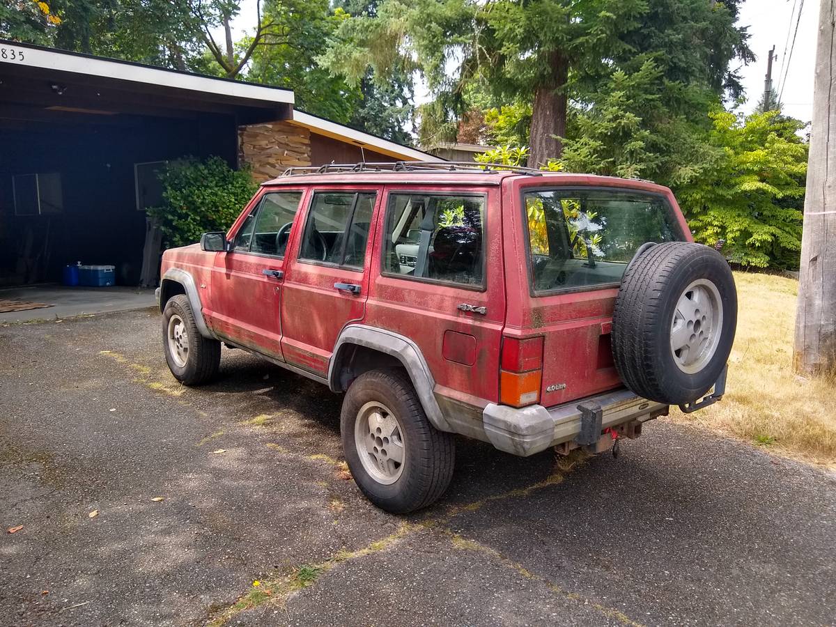 Jeep-cherokee-laredo-1990-red-1