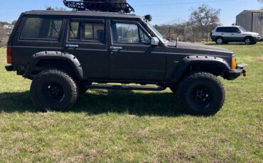 Jeep-cherokee-laredo-1992-black-1
