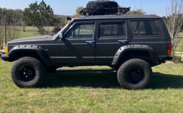 Jeep-cherokee-laredo-1992-black