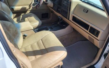 Jeep-cherokee-limited-1991-white-4