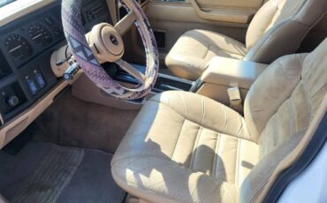Jeep-cherokee-limited-1991-white-5