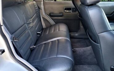 Jeep-cherokee-limited-4x4-1992-white-21