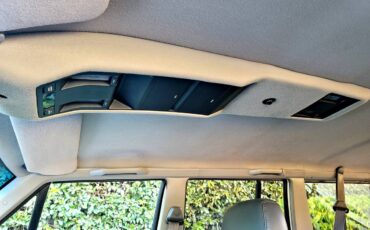 Jeep-cherokee-limited-4x4-1992-white-4