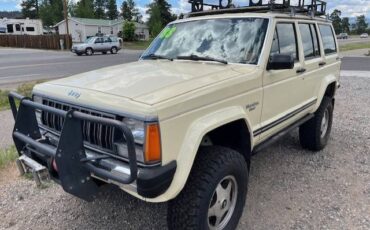 Jeep-cherokee-pioneer-1988-yellow