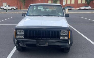Jeep-cherokee-sport-4x4-1993-white