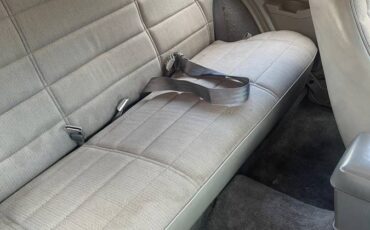 Jeep-cherokee-sport-4x4-1993-white-5