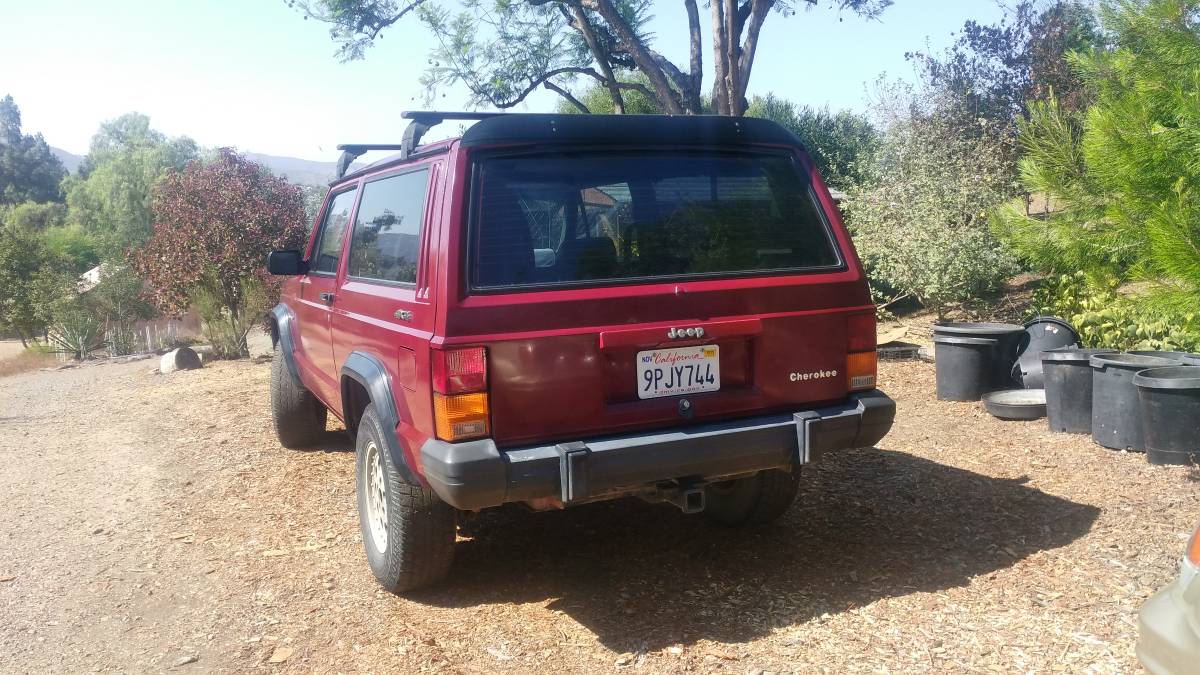 Jeep-cherokee-xj-1990-red-16